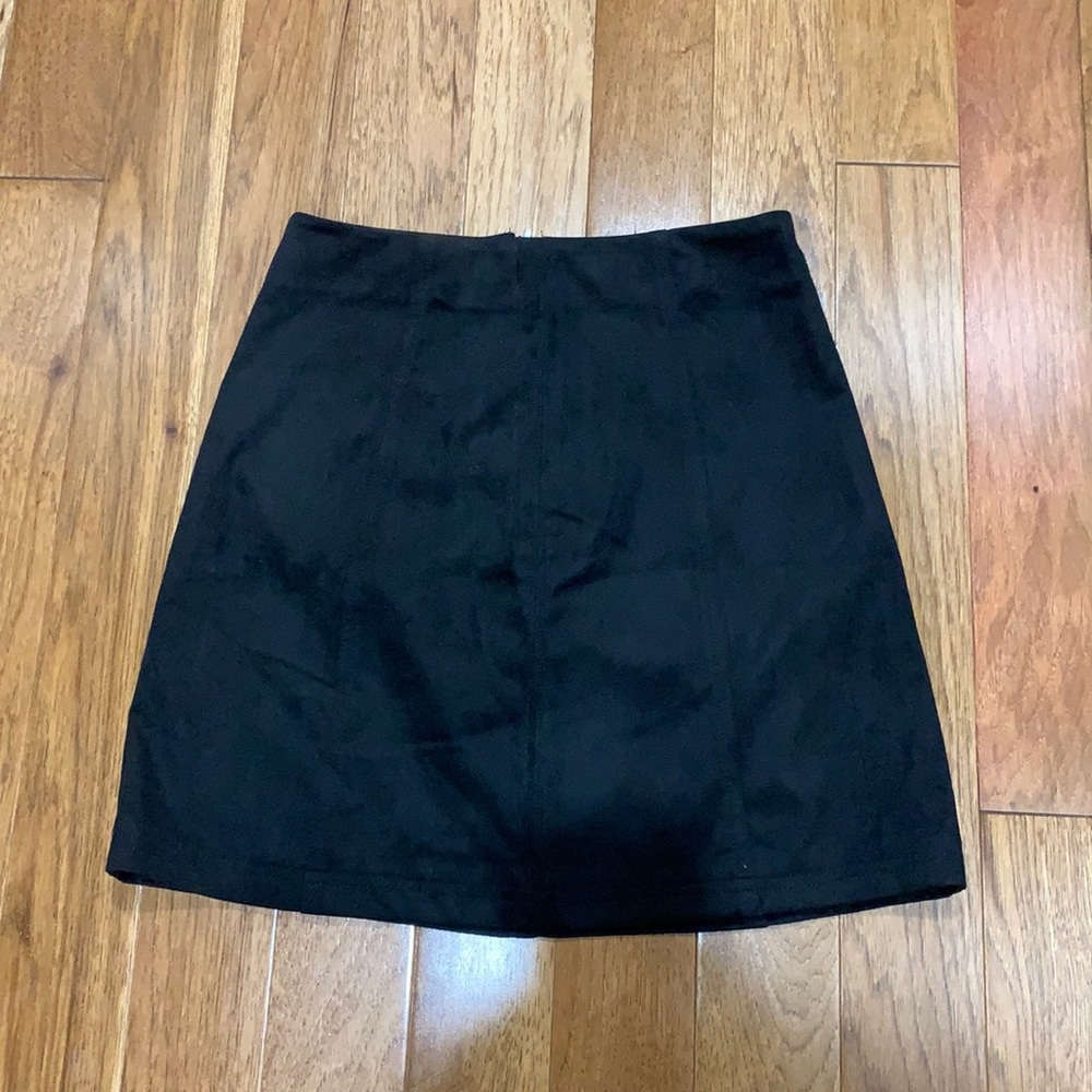 Alya black skirt